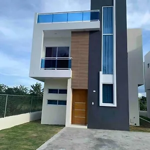 Amplia Casa 2 Minut De Playa-Ac-Wifi-Cafe Gratis ! , Puerto Plata Dominican Republic