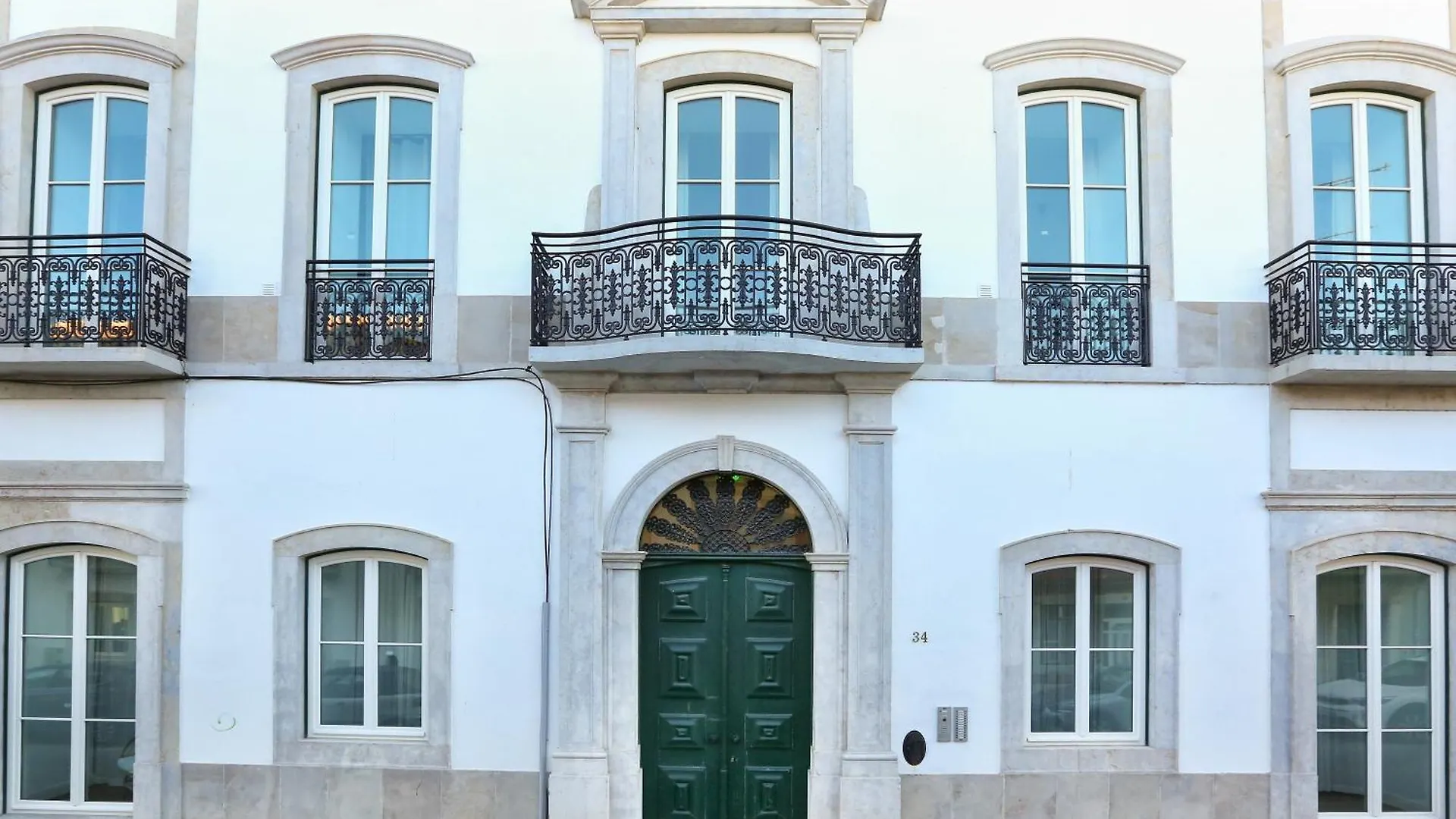 Beach Waves Apartment Faro
