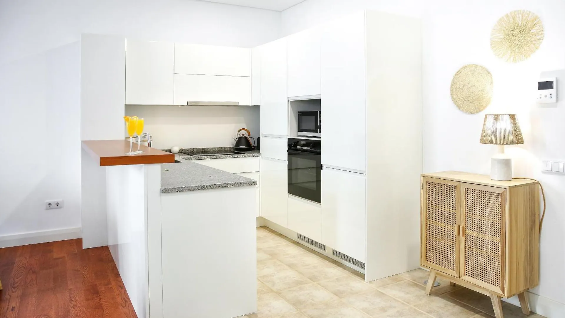 Beach Waves Apartment Faro